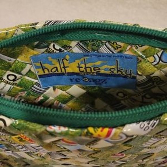 EUC REBAGZ Recycled Wrapper Wristlet Purse - Picture 4 of 8